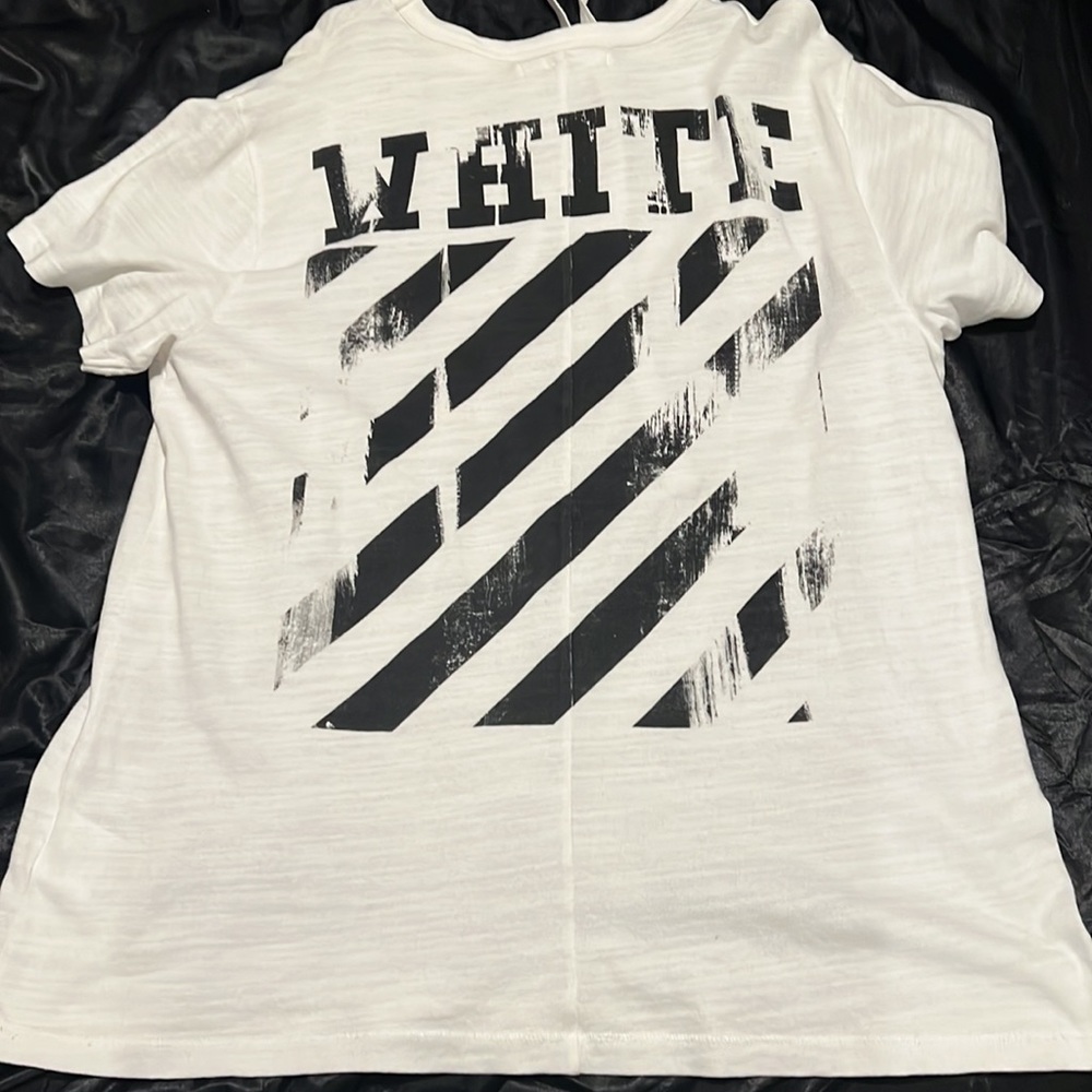 Off-white T-shirt - Picture 2 of 6